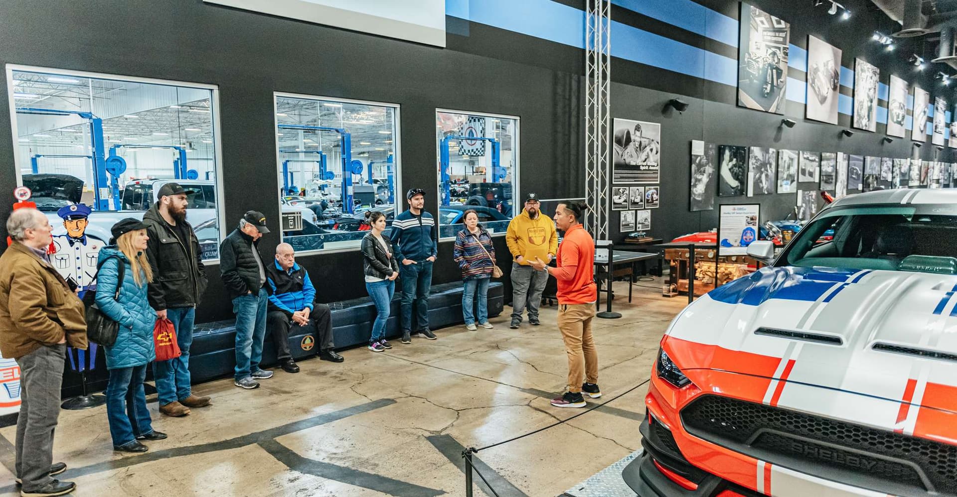 Las Vegas: Shelby, Counts Kustoms & WelderUp Car Garage Tour photo 11