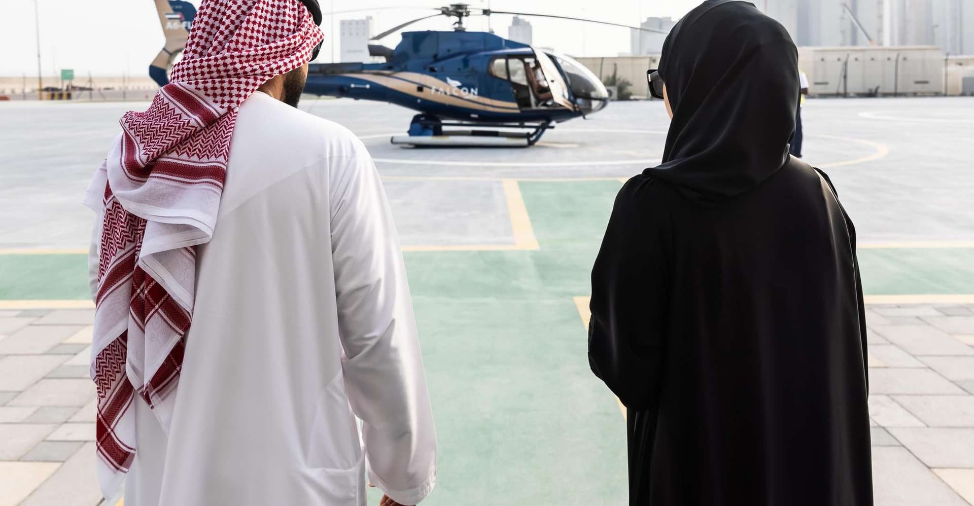 Abu Dhabi: Shared Helicopter Tour photo 2