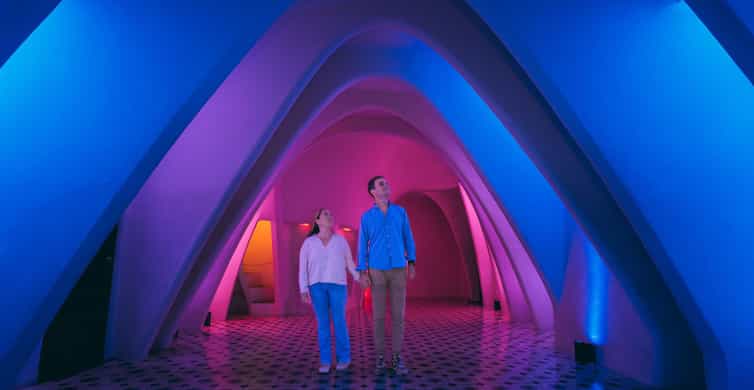 Barcelona: Casa Batlló 'A Winter Night' Experience