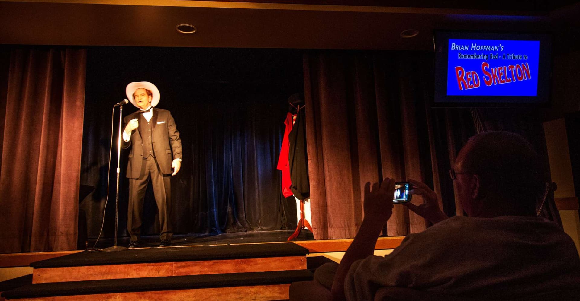 Pigeon Forge: Brian Hoffman's Tribute to Red Skelton photo 6