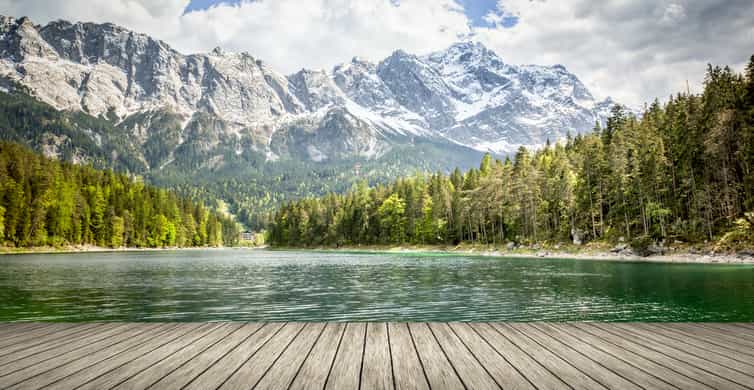 From Munich: Zugspitze Mountain Van Tour with Garmisch Town