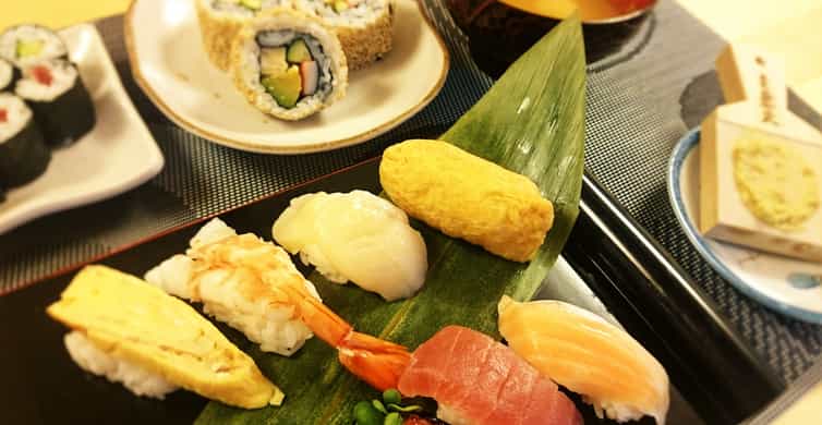 Tokyo: Sushi Making Class