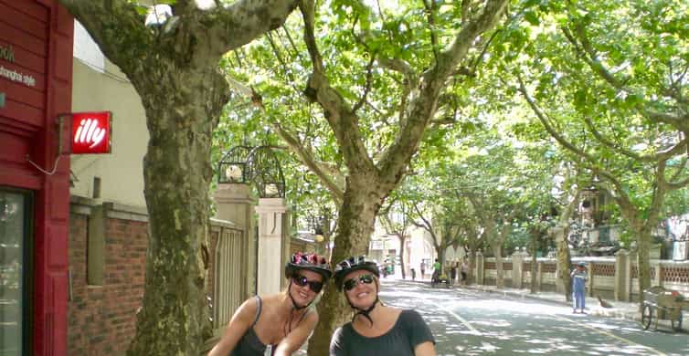 Half-Day Old Shanghai Small Group Bike Tour (Day & Night)