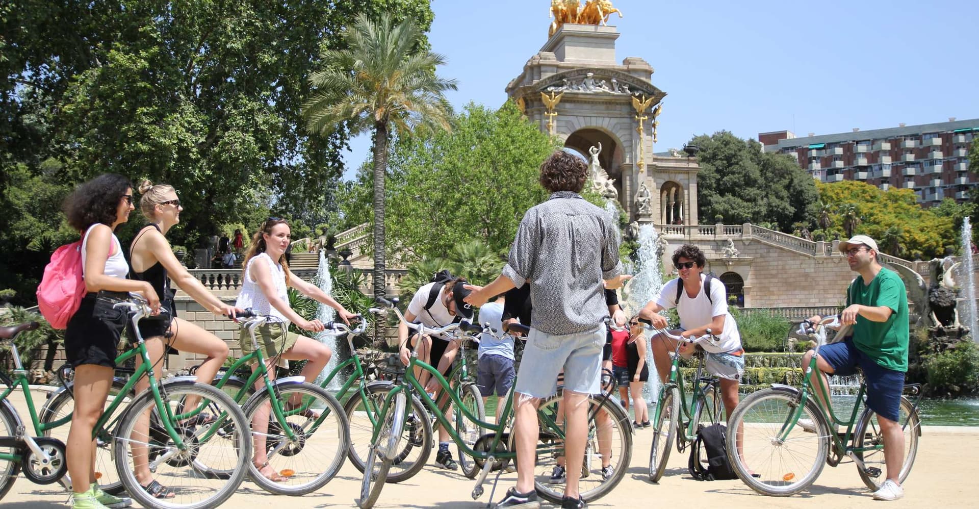 Barcelona: Guided Bike or E-Bike City Tour photo 1
