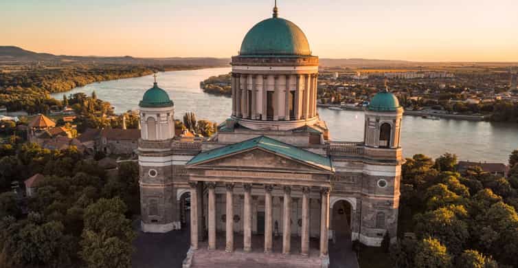 From Budapest: Full-Day Danube Bend Tour with Lunch