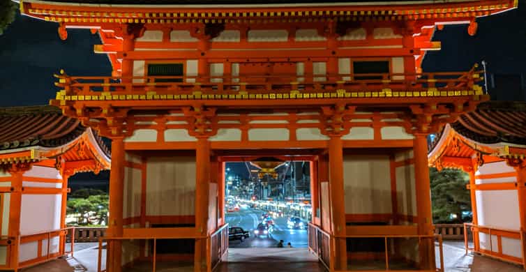 Best of Kyoto: Gion, Geisha, Pagodas & Cobblestones