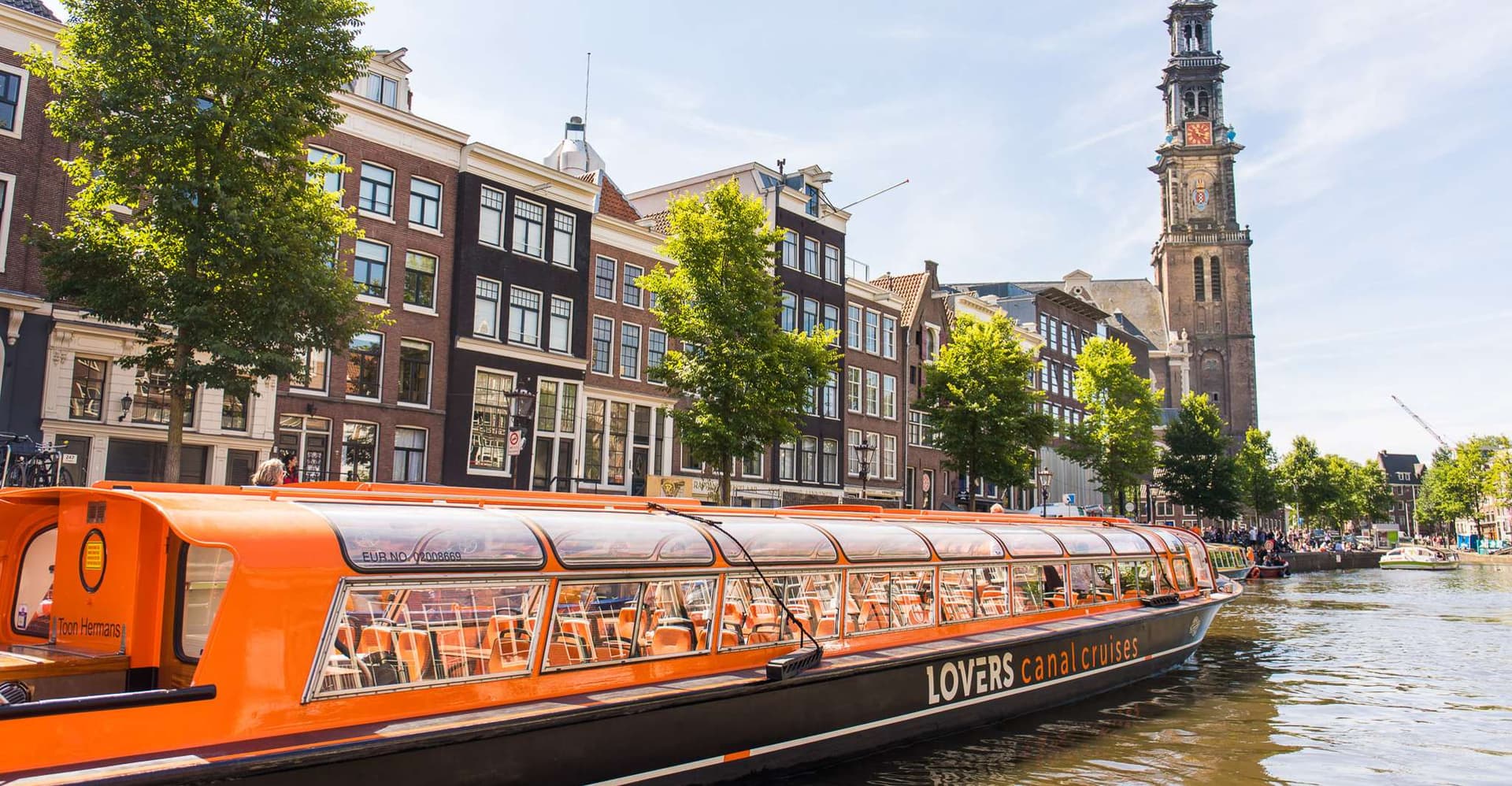 Amsterdam: City Centre Canal Cruise including Audioguide photo 1