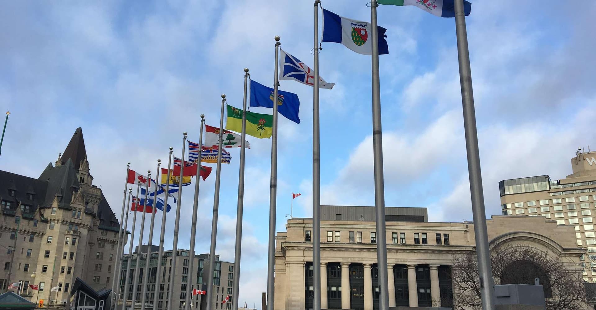 Montreal: Private Day Tour to Ottawa photo 6