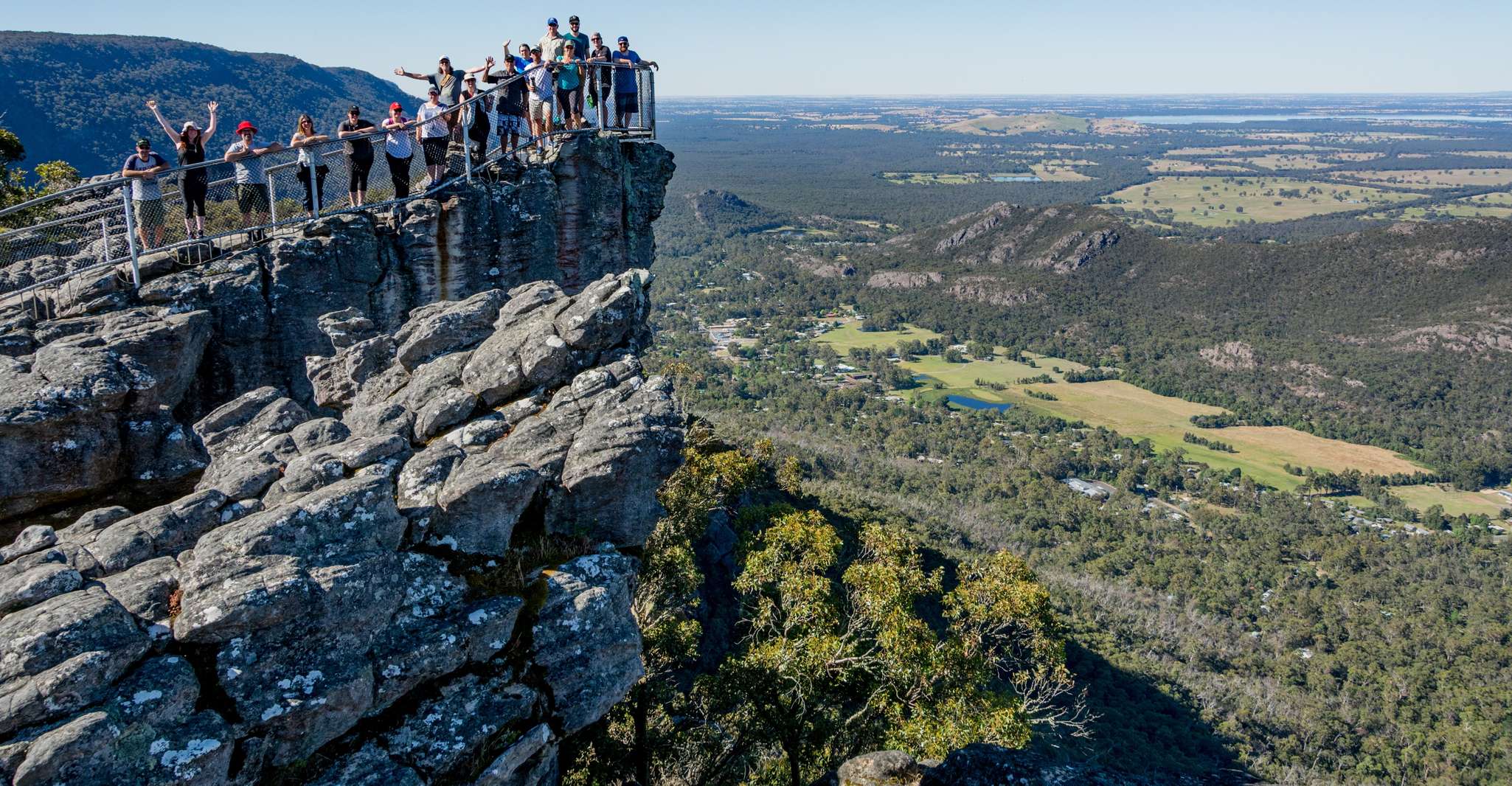 Melbourne to Adelaide: 3-Day Great Ocean Road Grampians Tour