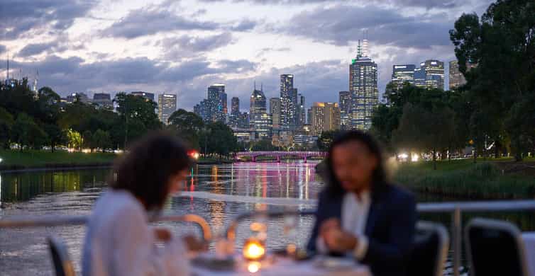 Melbourne: 4-Course Dinner Cruise with Drinks