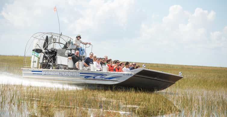 Everglades: Sawgrass Park Day Time Airboat Tour & Exhibits