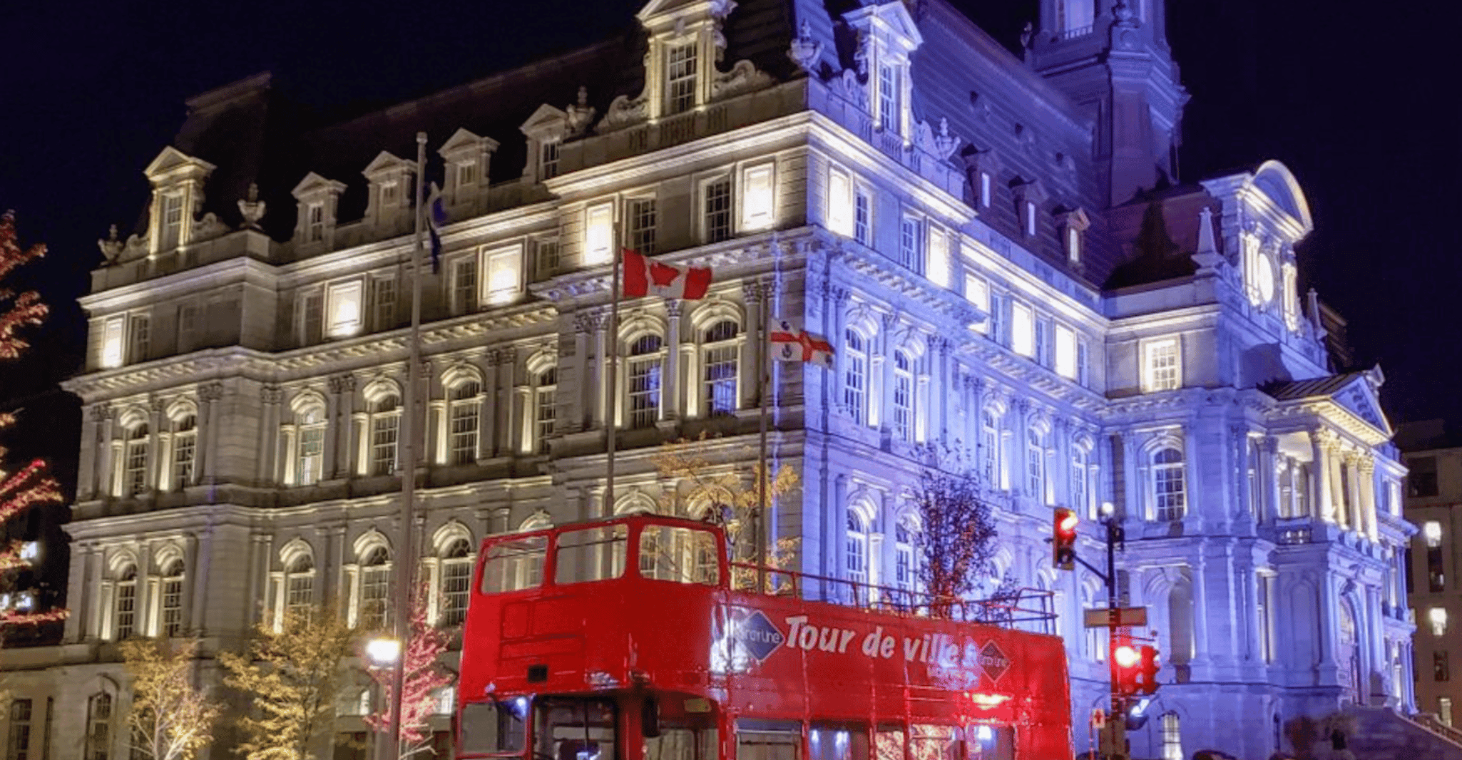 Montreal: Double-Decker Guided Bus Tour at Night