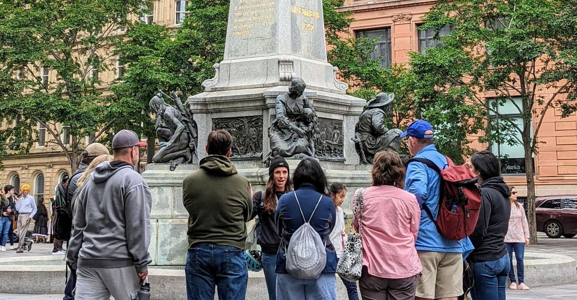 Montreal: Top Rated Small Group Old Montreal Walking Tour photo 3