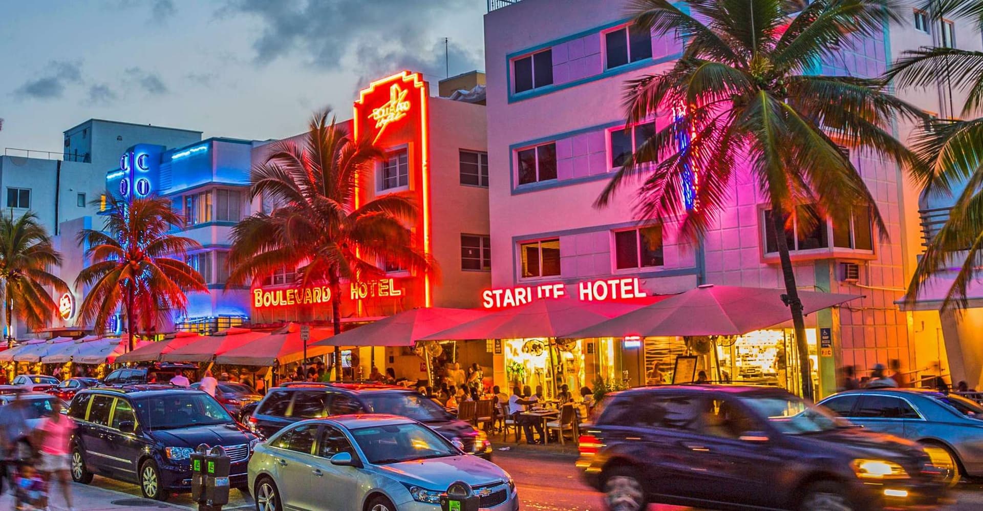 Miami: Open-top Bus Sightseeing Night Tour with Live Guide photo 2