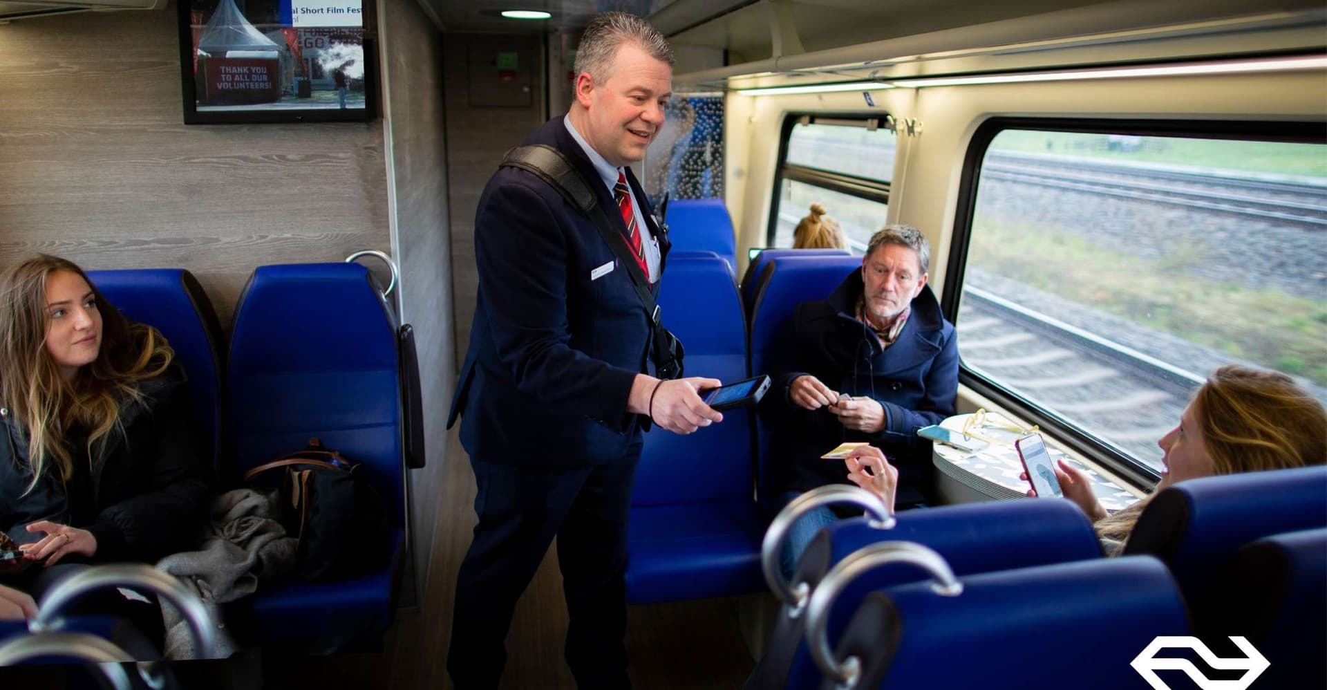 Amsterdam: Train Transfer Schiphol Airport from/to Amsterdam photo 2