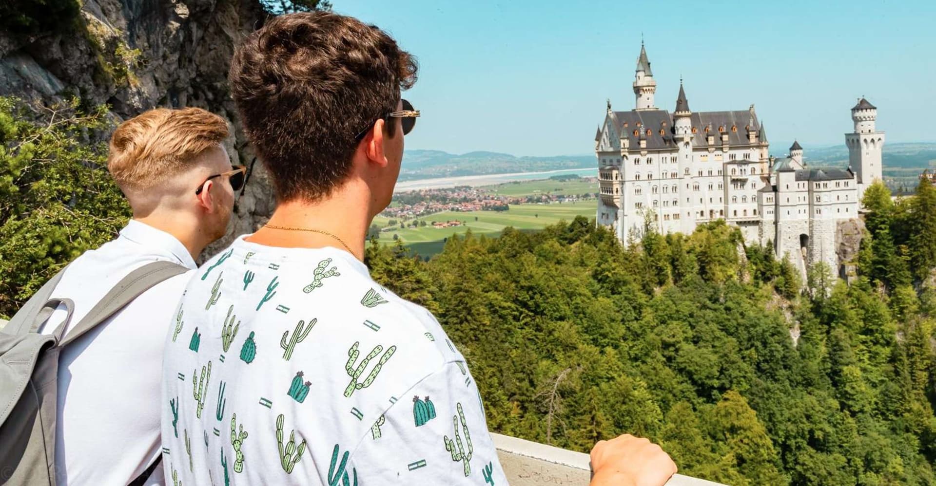 From Munich: Premium Neuschwanstein Castle & Linderhof Tour photo 2