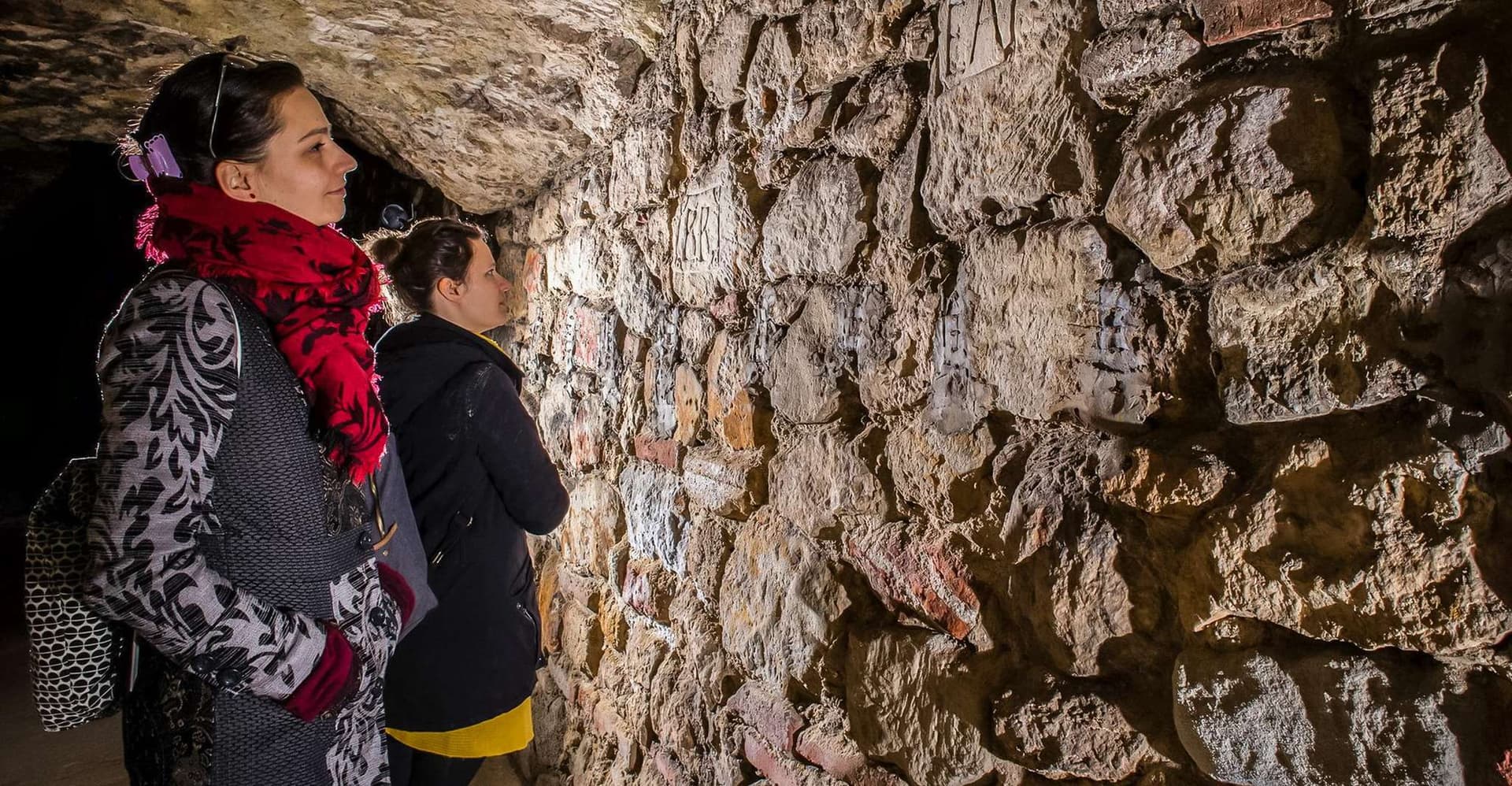 Budapest: Buda Castle Cave Tour photo 11