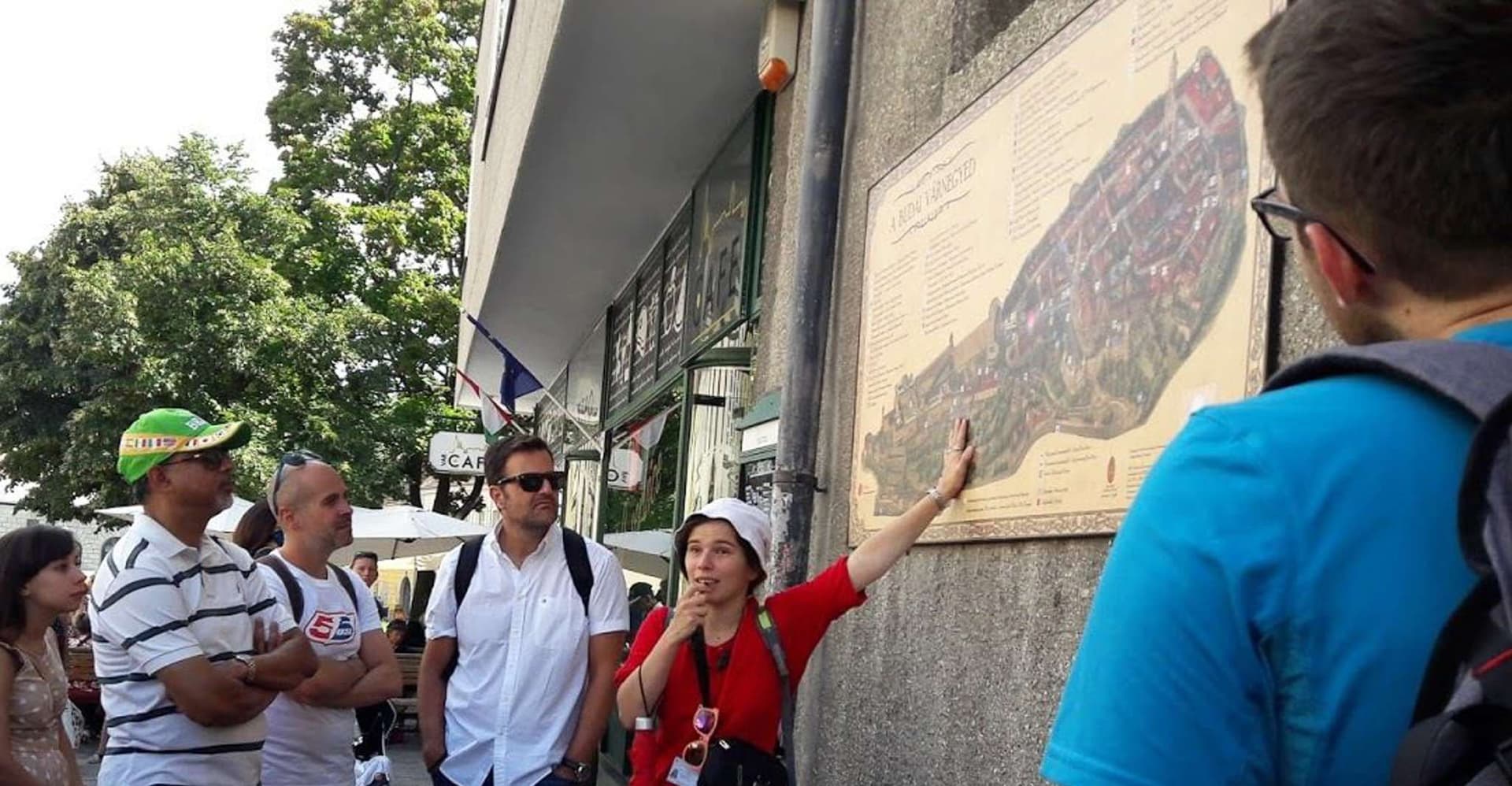 Budapest: Buda Castle District Walking Tour photo 3