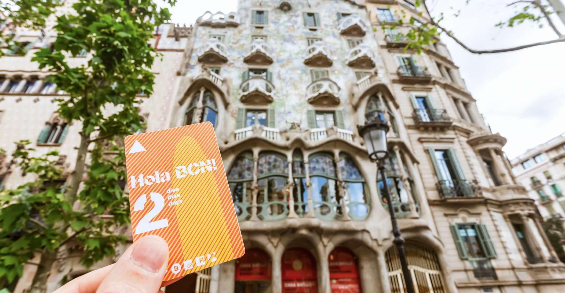 Barcelona: Hola Barcelona Public Transport Travel Card photo 1