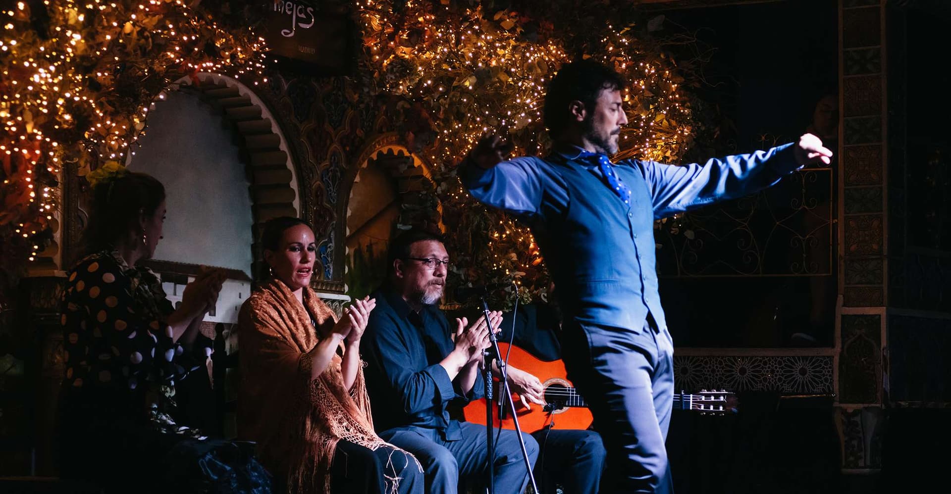 Madrid: Live Flamenco Show with Food and Drinks Options photo 15