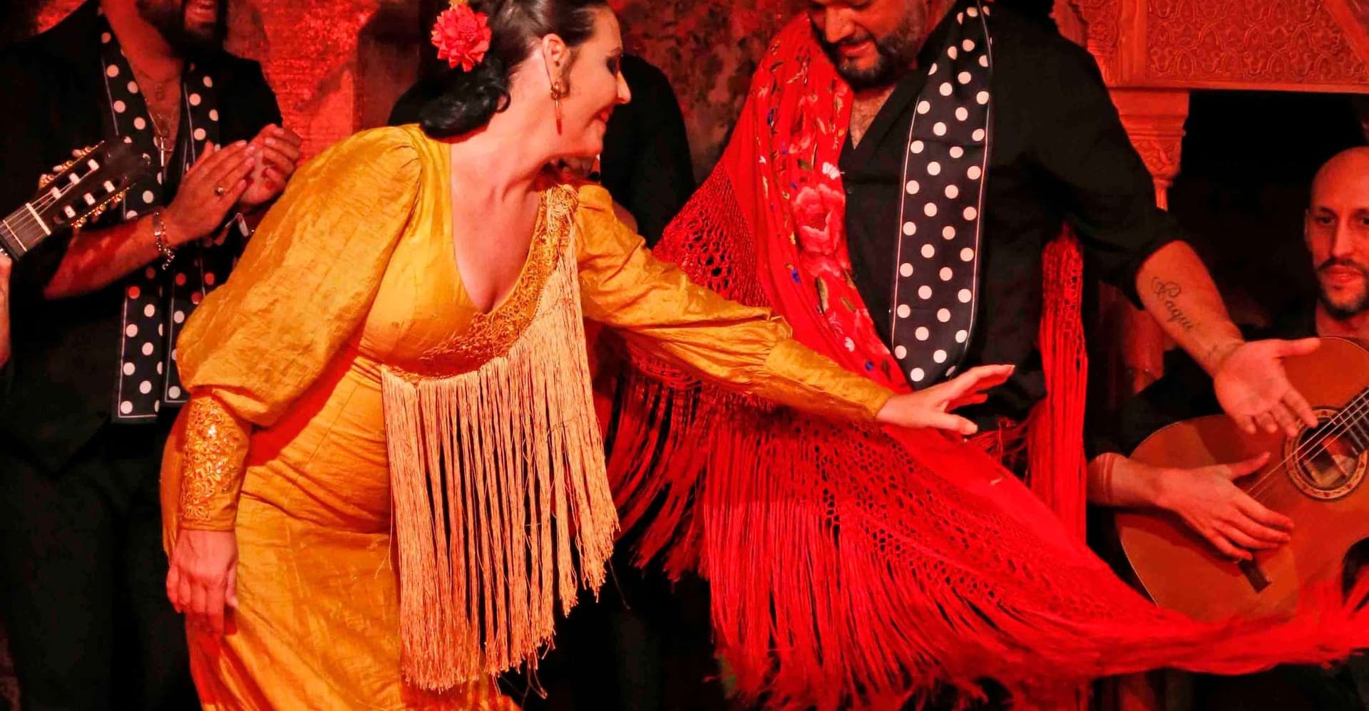 Barcelona: Tablao Flamenco Cordobes with Food/Drink Options photo 6
