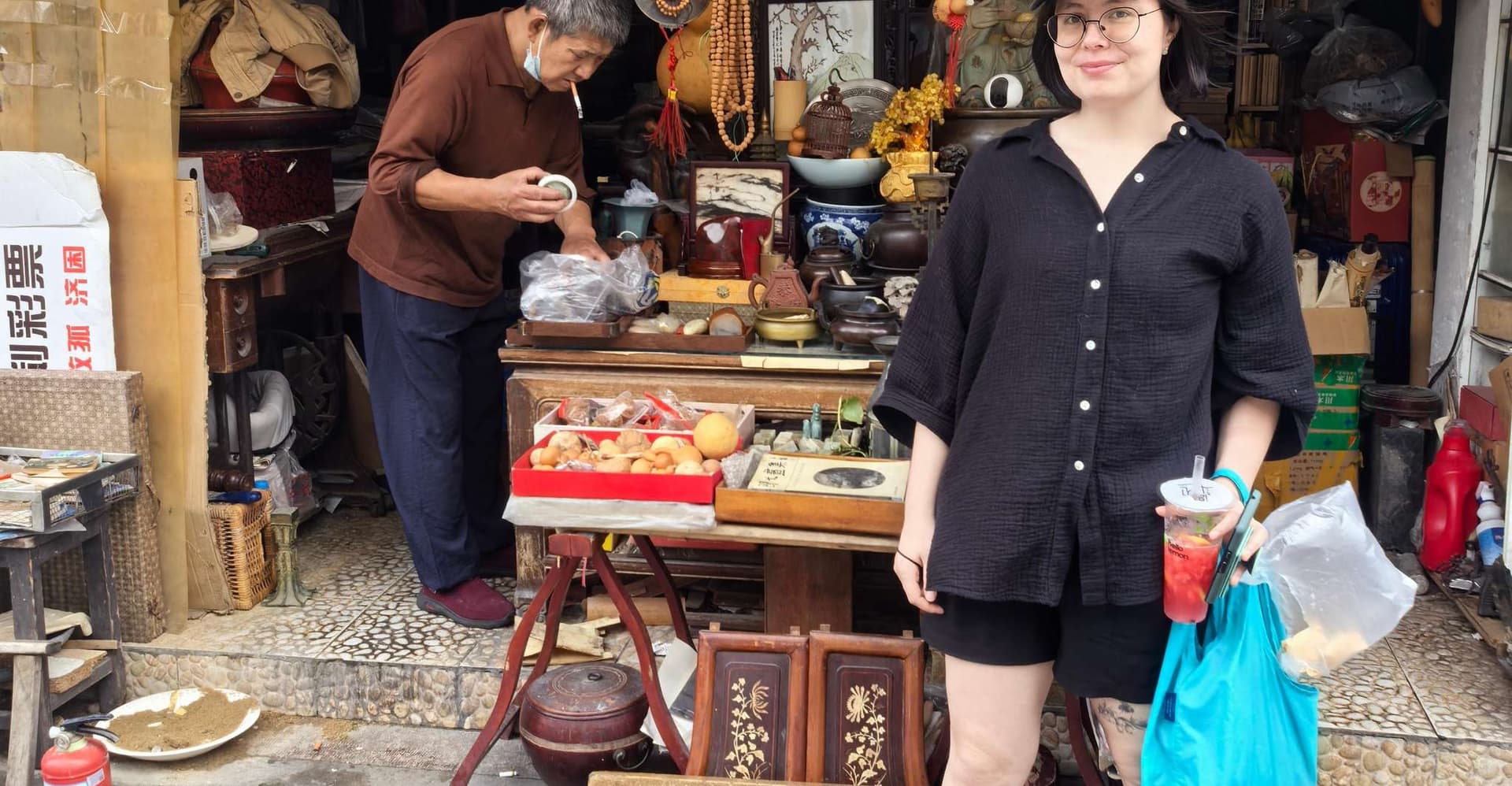 Ancient Water Town + Yu Garden + Bund by Bike/Escooter photo 3