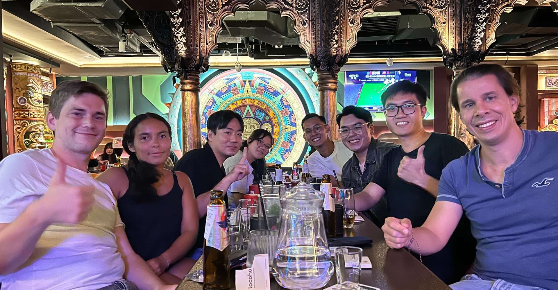 Party Singapore Bespoke Pub Crawl photo 14