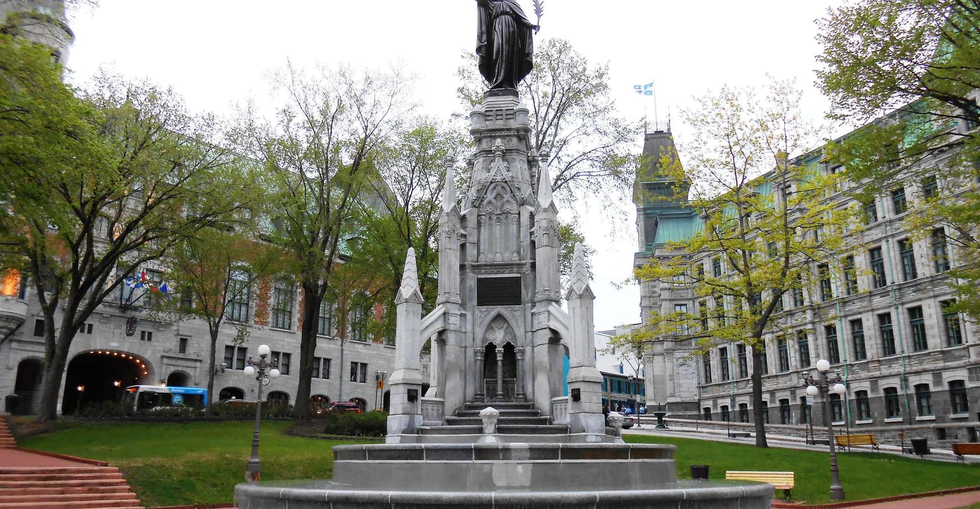 3 Days 3 Cities Tour: Montreal, Quebec, Ottawa from Toronto photo 15