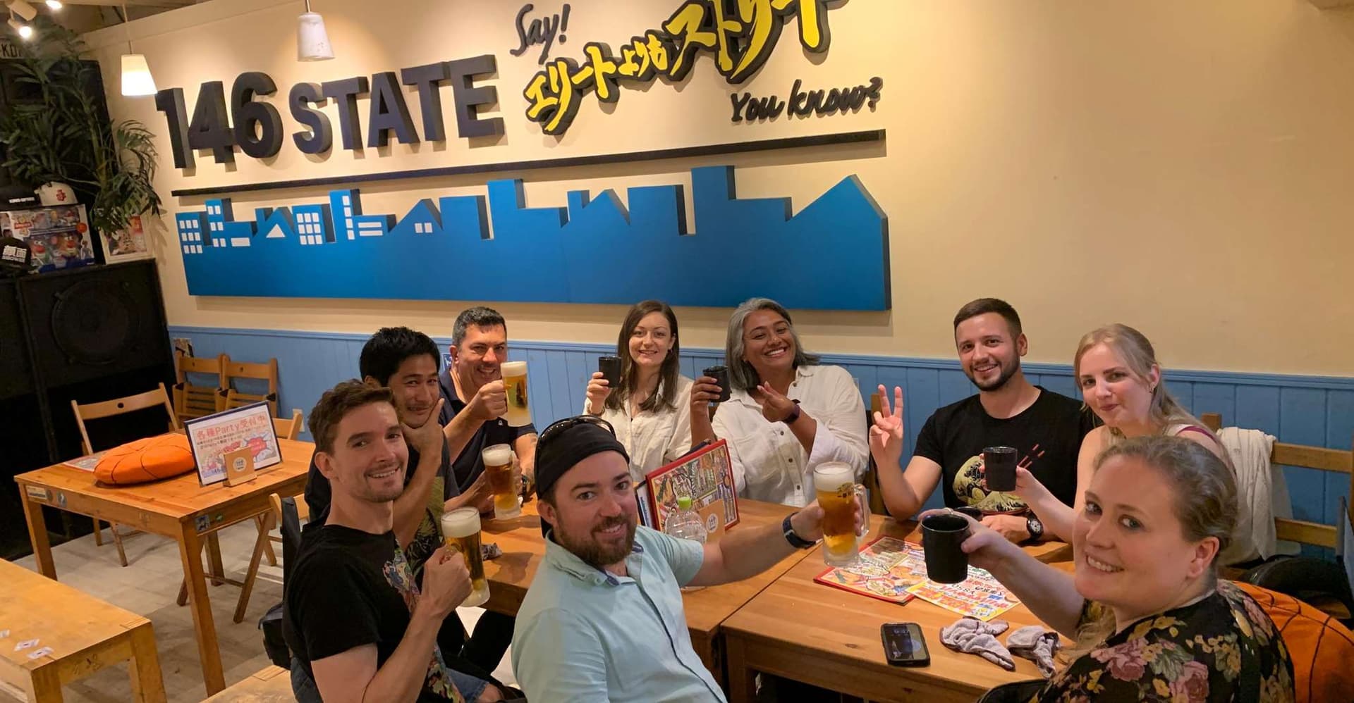 Osaka: Namba Pub Bar Crawl with a Local Guide photo 8