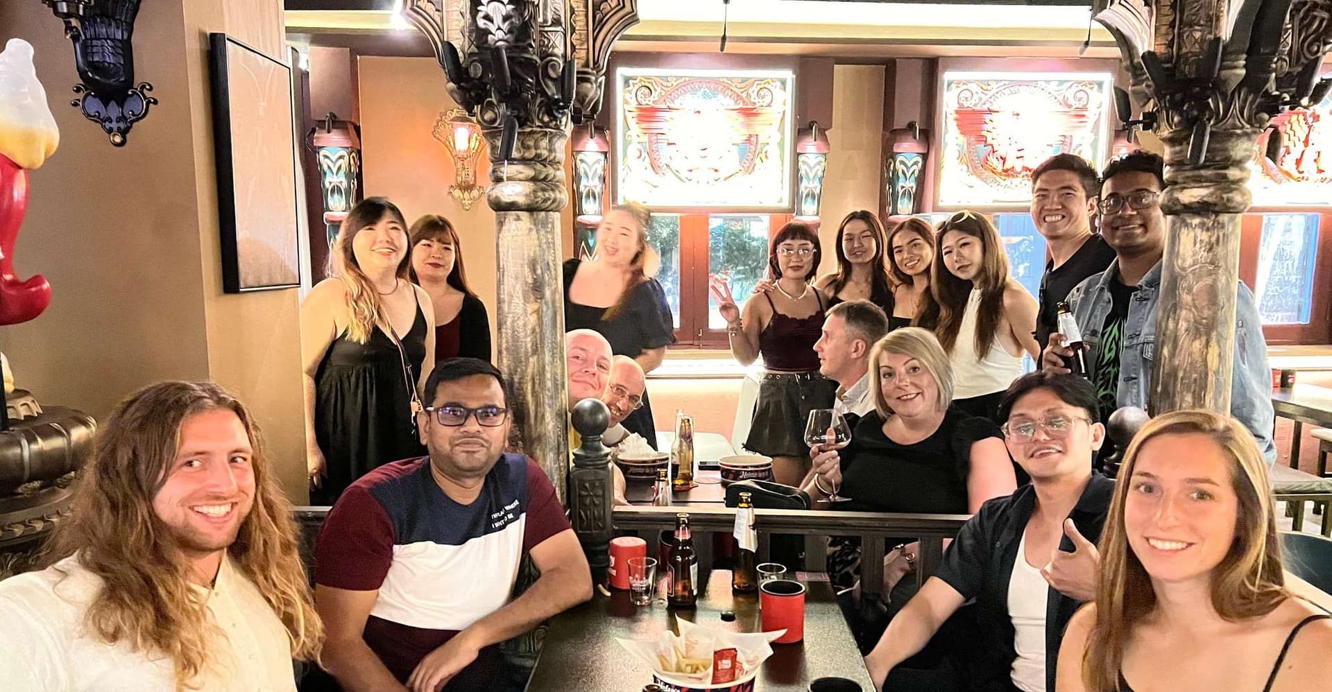 Party Singapore Bespoke Pub Crawl photo 13