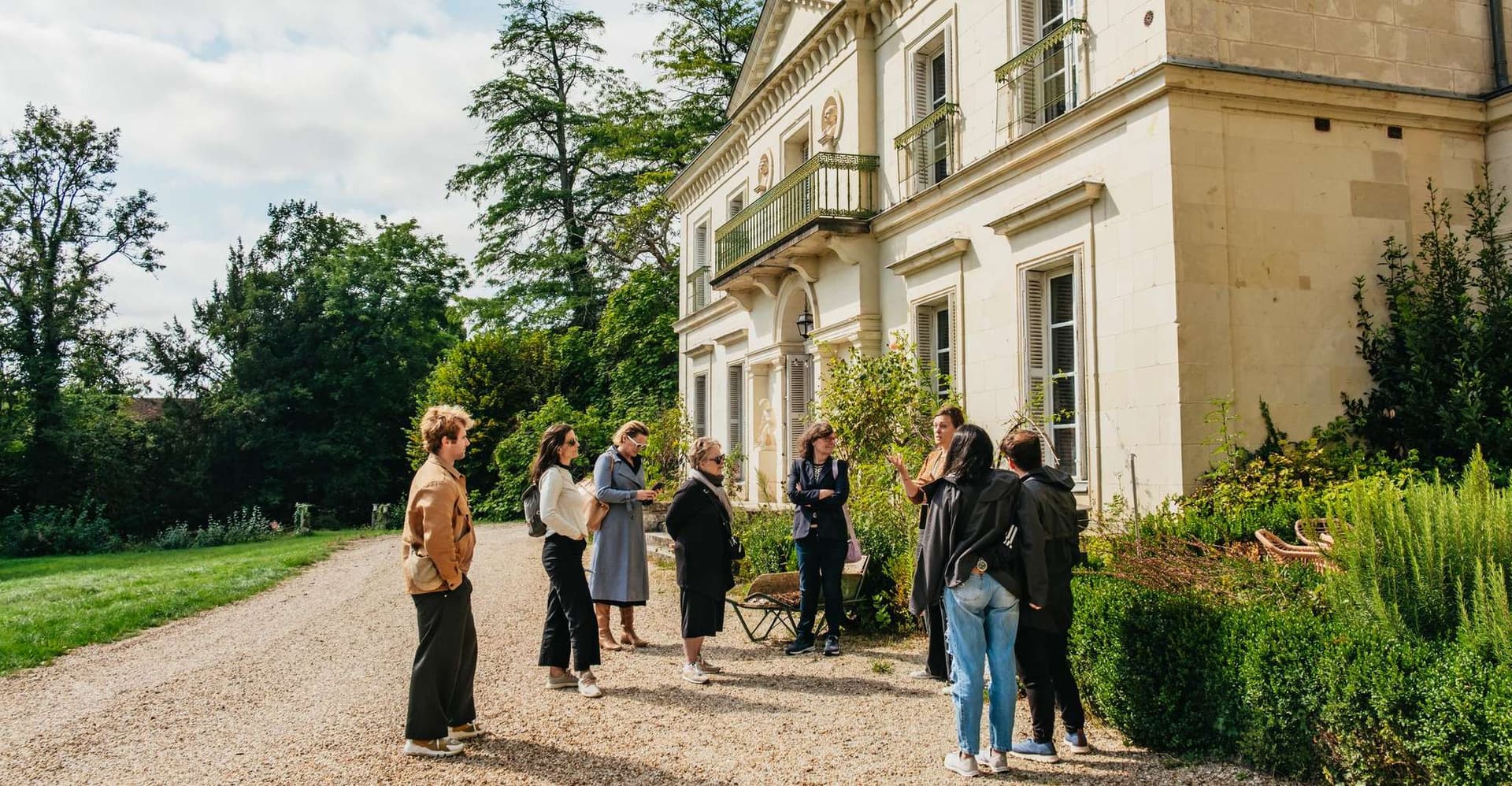 Loire Wine Day from Paris: Chambord Castle, 6 Tastings&Lunch photo 4