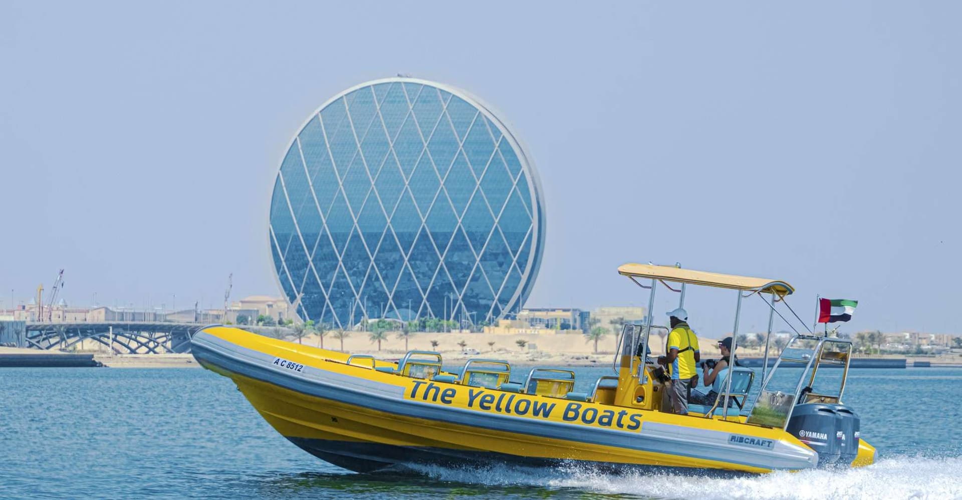 Abu Dhabi: Guided Speedboat Sightseeing Tour photo 11