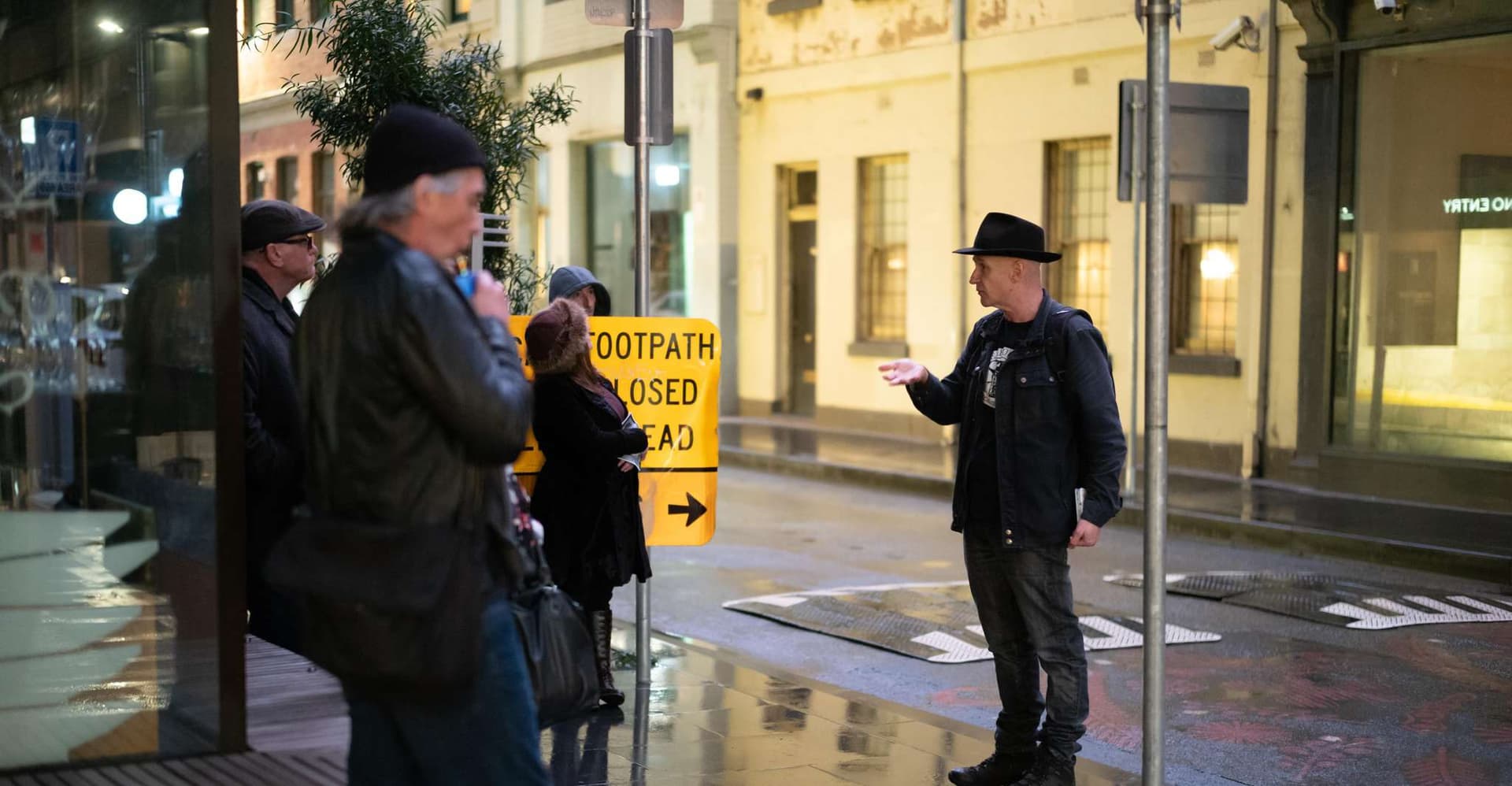 Melbourne: Gangsters, Brothels and Lolly Shops Tour photo 6