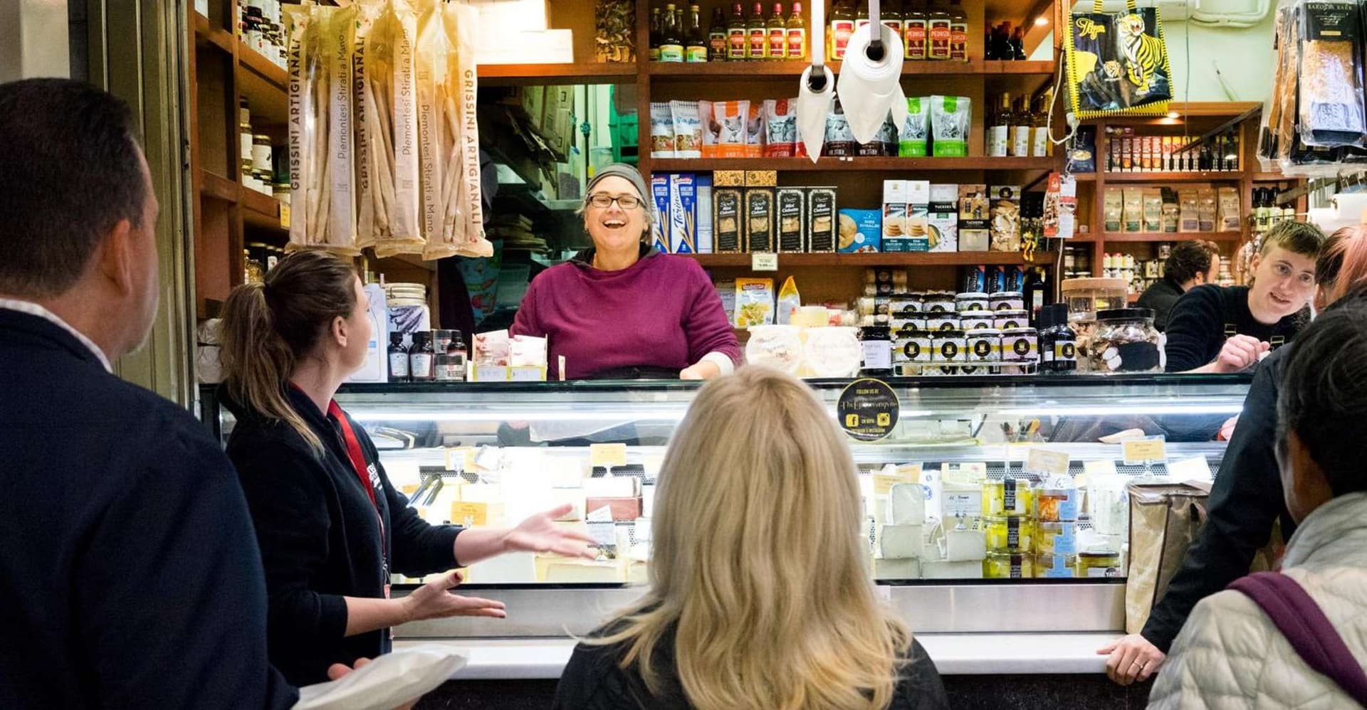 Melbourne Flavors: Queen Victoria Market Food Tour photo 3