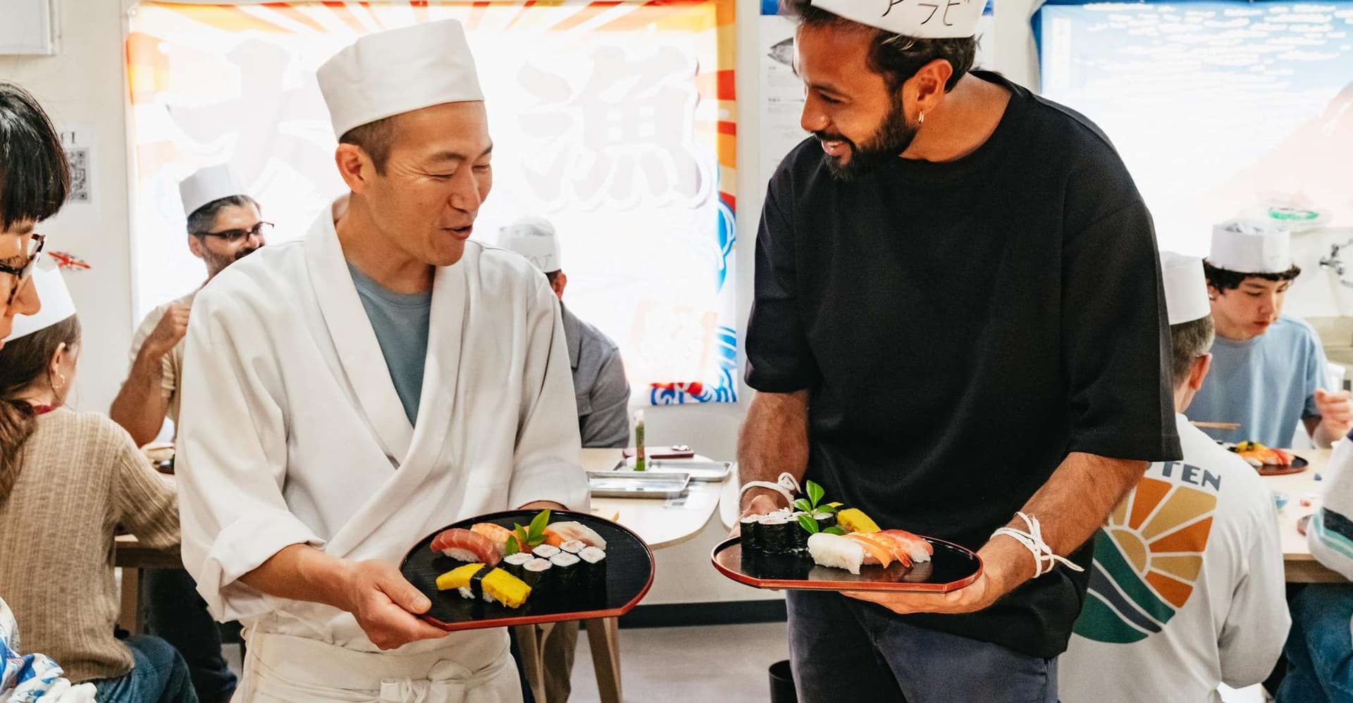 Tokyo: Tsukiji Fish Market Sushi Making Class with Pro Chef photo 18