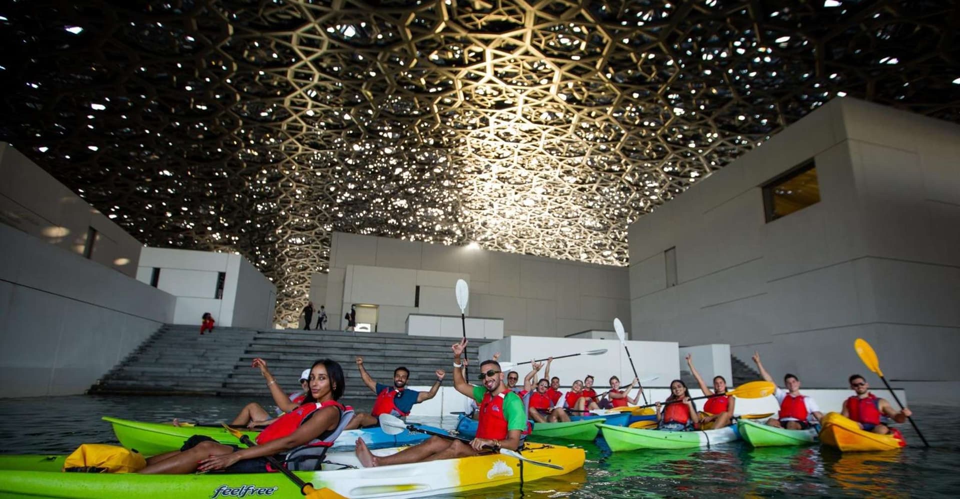Abu Dhabi: Guided Kayak Tour around Louvre photo 3