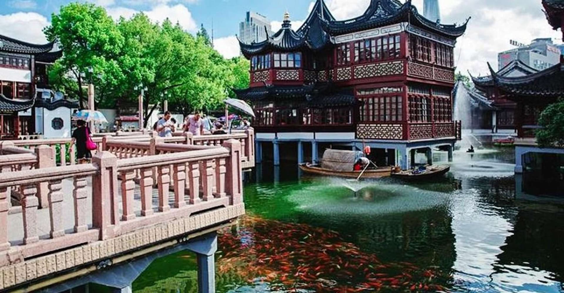 Shanghai: 4-Hour Private Customizable City Tour photo 2