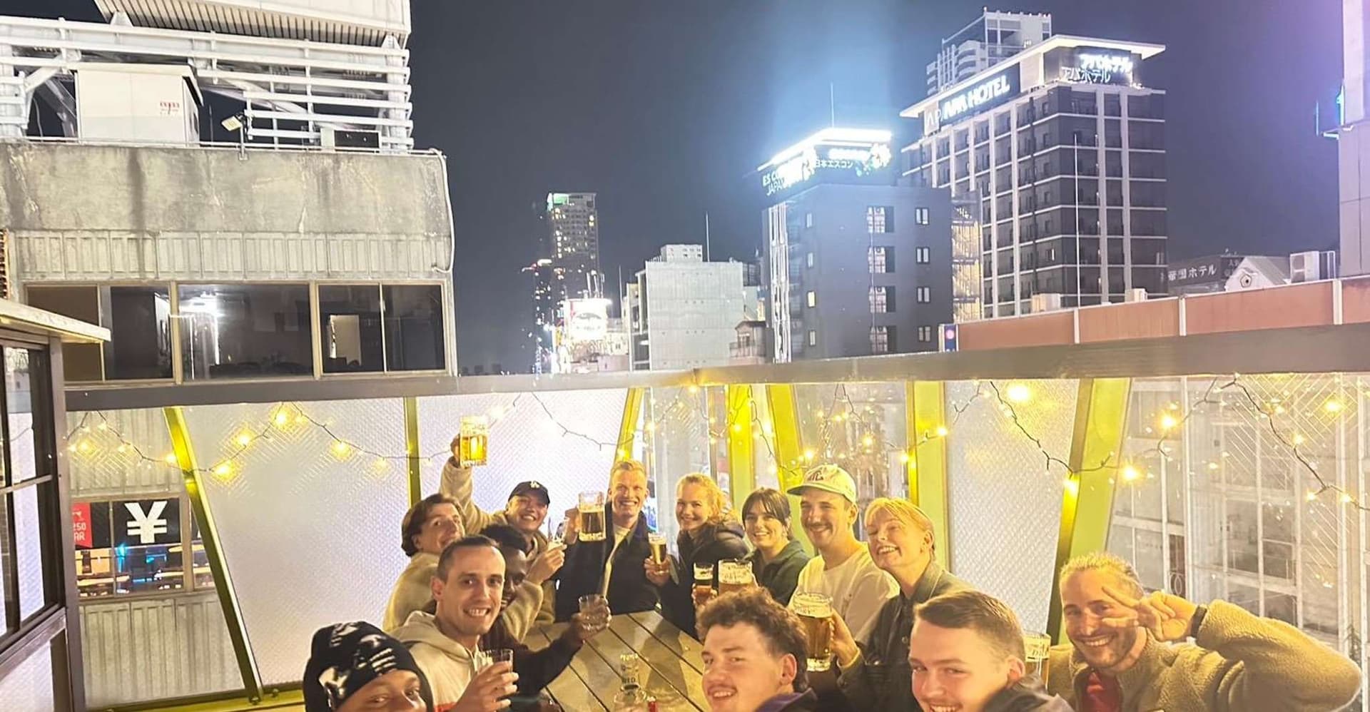 Osaka: Namba Pub Bar Crawl with a Local Guide photo 9