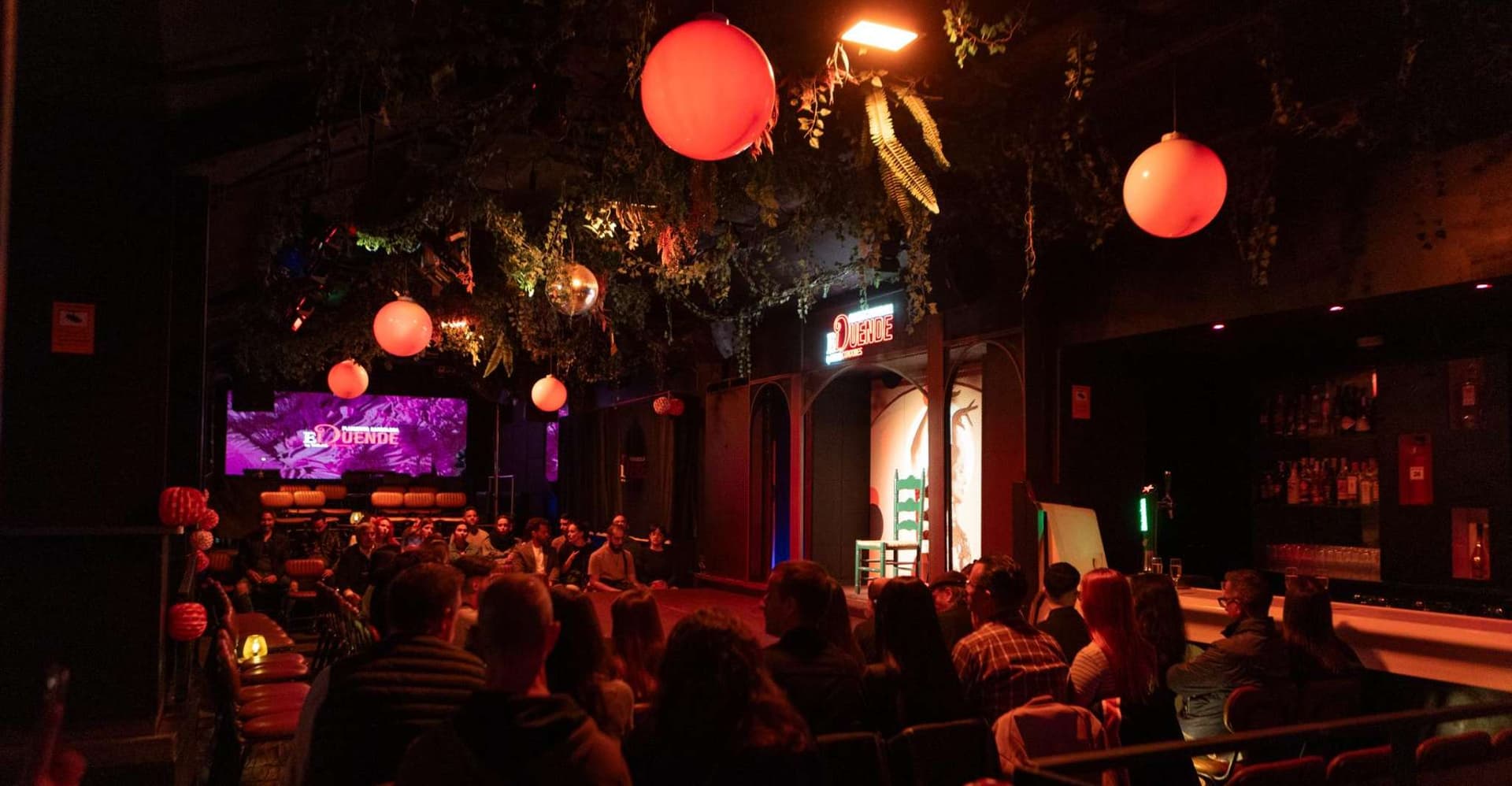 Barcelona: Flamenco Show with Drink Option at La Rambla photo 10